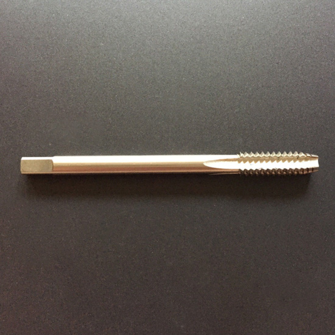 1pc HSS Machine 11/16-16 UN Plug Tap and 1pc 11/16-16 UN Die Threading Tool 1pc HSS Machine 11/16-16 UN Plug Tap and 1pc 11/16-16 UN Die Threading Tool